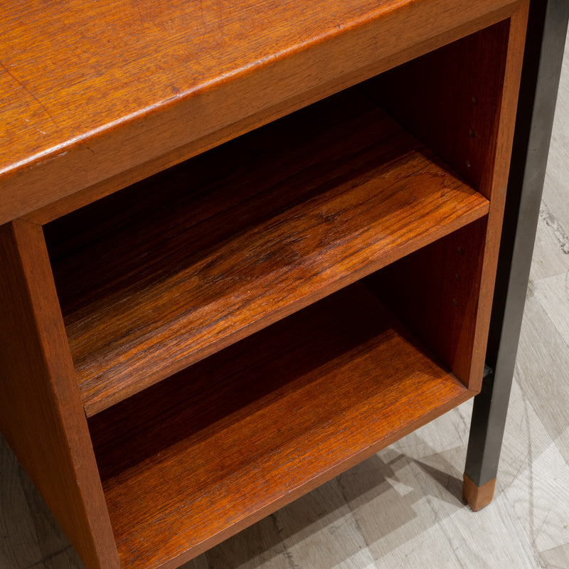 Mid-century Teak Desk by Peter Hvidt & Orla Mølgaard-Nielsen for Søborg Møbelfabrik, Denmark c.1950