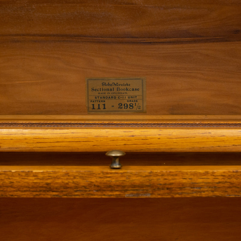 Early 20th c. Globe-Wernicke Quarter-Sawn Oak 6 Stack Lawyer's Bookcase c.1910