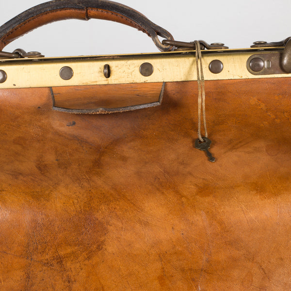 Leather Doctor's Examination House Call Bag c.1930-1940