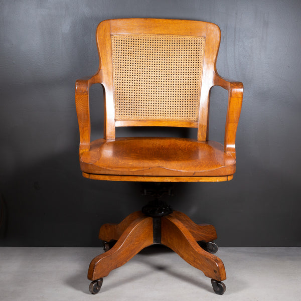 Antique Adjustable Milwaukee Chair Company Swivel Office Chair c.1910-1940