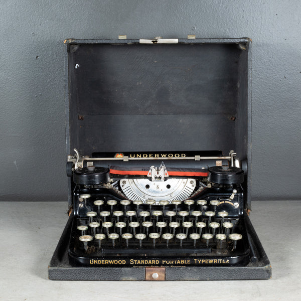 Antique Underwood Standard Four Bank Portable Typewriter c.1927
