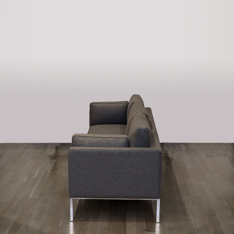 Artifort 905 Three Seat Comfort Sofa in Divina Melange Wool Fabric