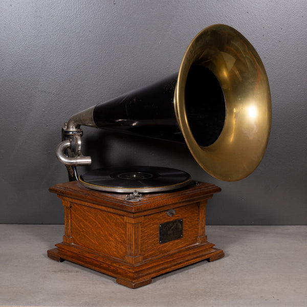 Antique Oak Victor Gramophone Talking Machine c.1910