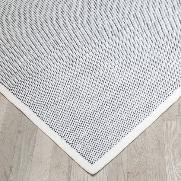 100% Merino Wool Lyxx Area Rug by Fells Andes 5' x 7'