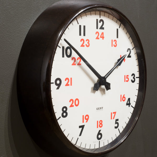 Mid-century Gents of Leicester 24 Hour Bakelite Wall Clock c.1960