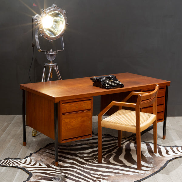 Mid-century Teak Desk by Peter Hvidt & Orla Mølgaard-Nielsen for Søborg Møbelfabrik, Denmark c.1950
