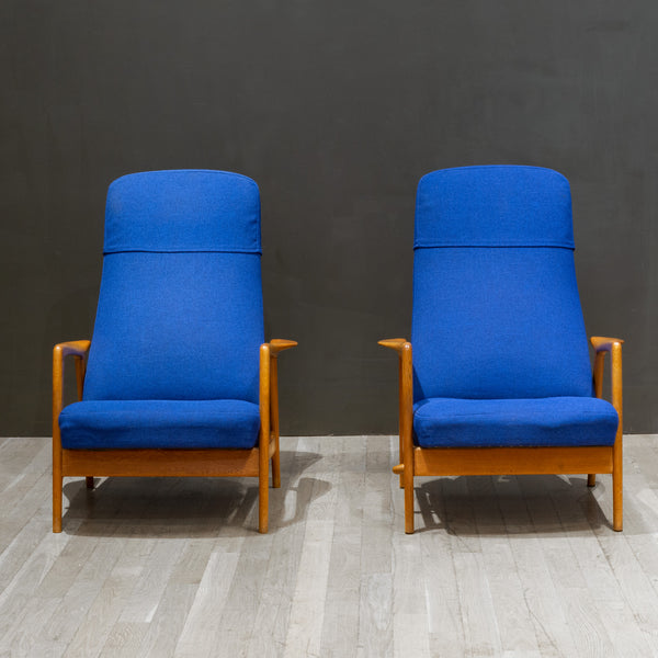 Pair of Midcentury Folke Ohlsson for DUX Reclining Lounge Chairs and Adjustable Ottomans c.1960