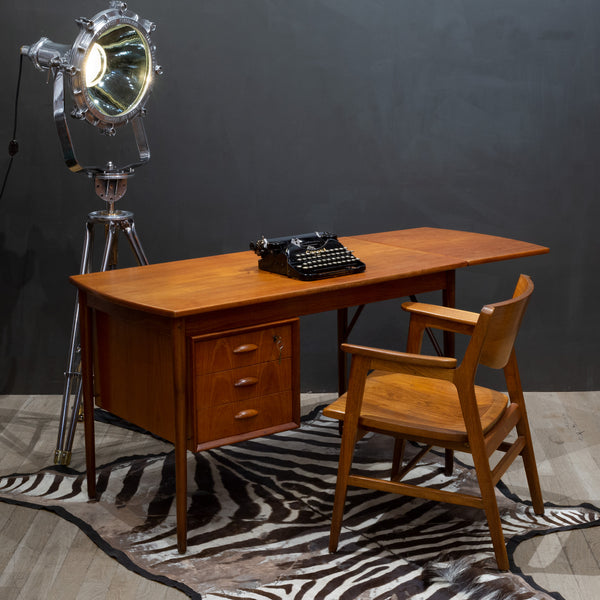 Mid-century Arne Vodder Drop Leaf Teak Extendable Desk c.1960