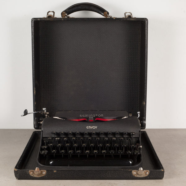 Antique Refurbished Remington Envoy Portable Typewriter c.1942