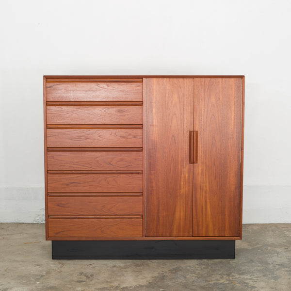 Westnofa Mahogany and Teak Gentleman's Chest c.1960